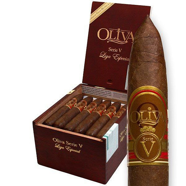 OLIVA Oliva Serie V Liga Especial 12 Double Robusto